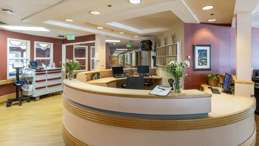 AspenMeadows_NursesStation - Evergreen Healthcare Group