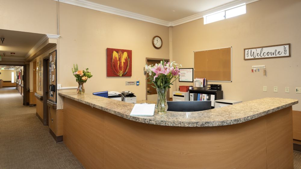 Independence_NursesStationF - Evergreen Healthcare Group