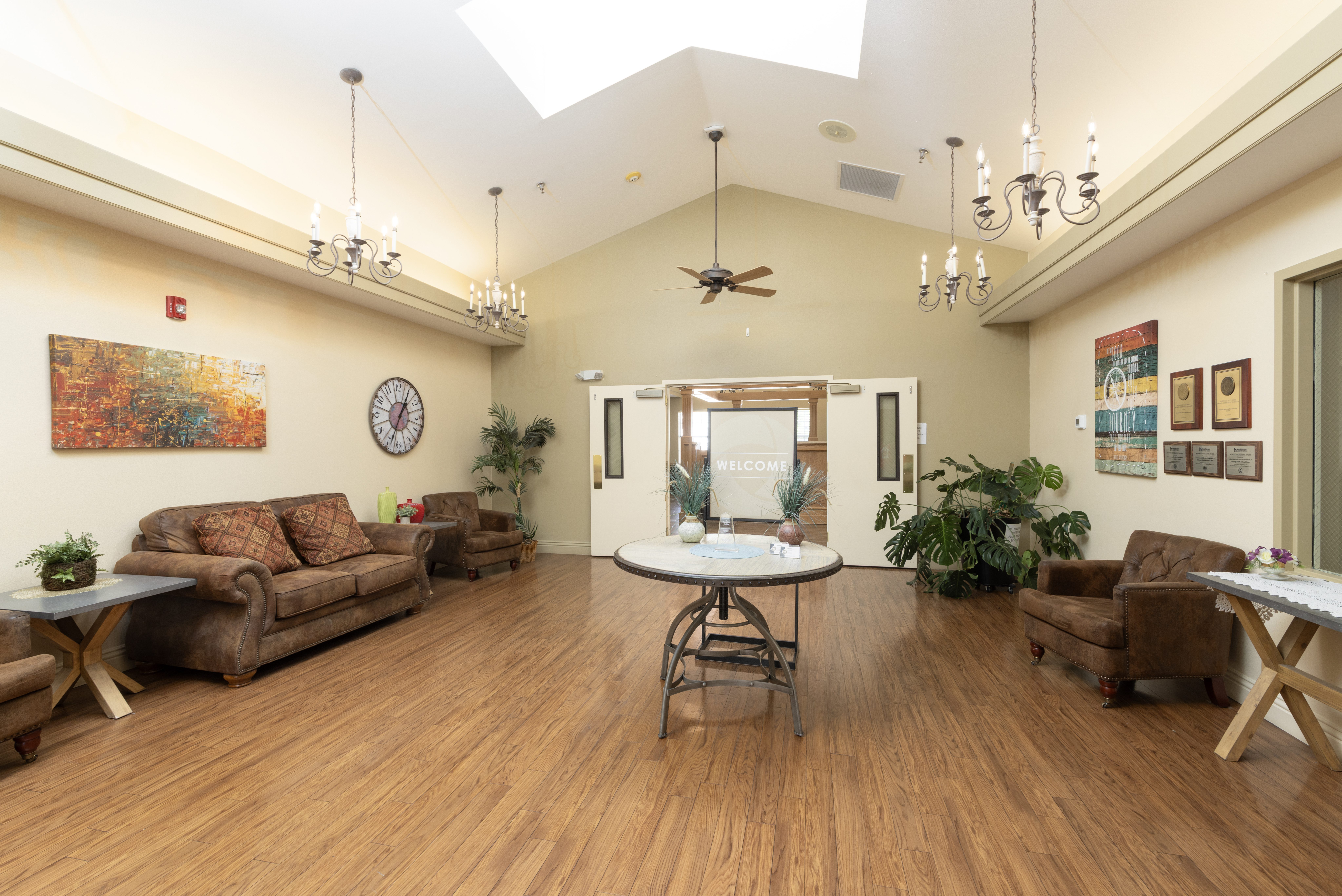 Pahrump_Lobby - Evergreen Healthcare Group