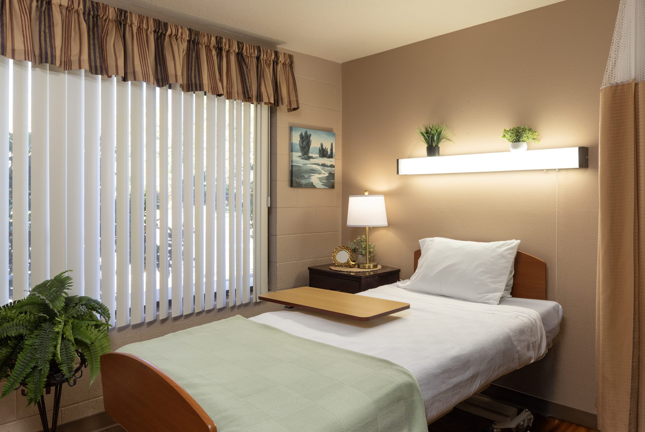 Windsor_ResidentRm - Evergreen Healthcare Group